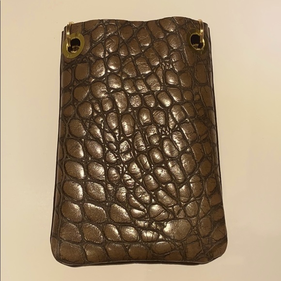 🌸Host Pick🌸New Leather crossbody/pouch - Picture 4 of 12